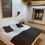 Heron Chalet
